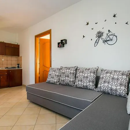 פוטוס Apartments Lina מראה חיצוני תמונה