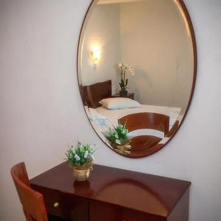 פוטוס Apartments Lina מראה חיצוני תמונה