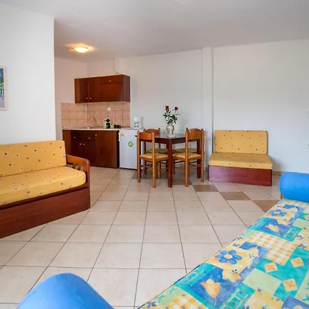 פוטוס Apartments Lina מראה חיצוני תמונה