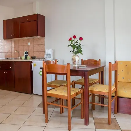 פוטוס Apartments Lina מראה חיצוני תמונה