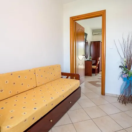 פוטוס Apartments Lina מראה חיצוני תמונה