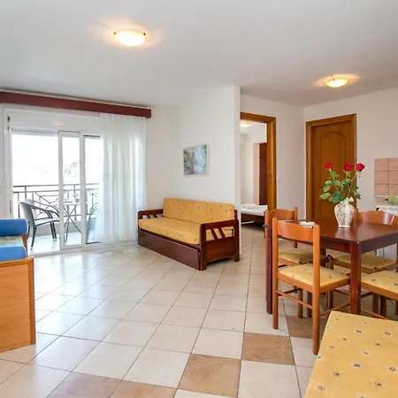 פוטוס Apartments Lina מראה חיצוני תמונה